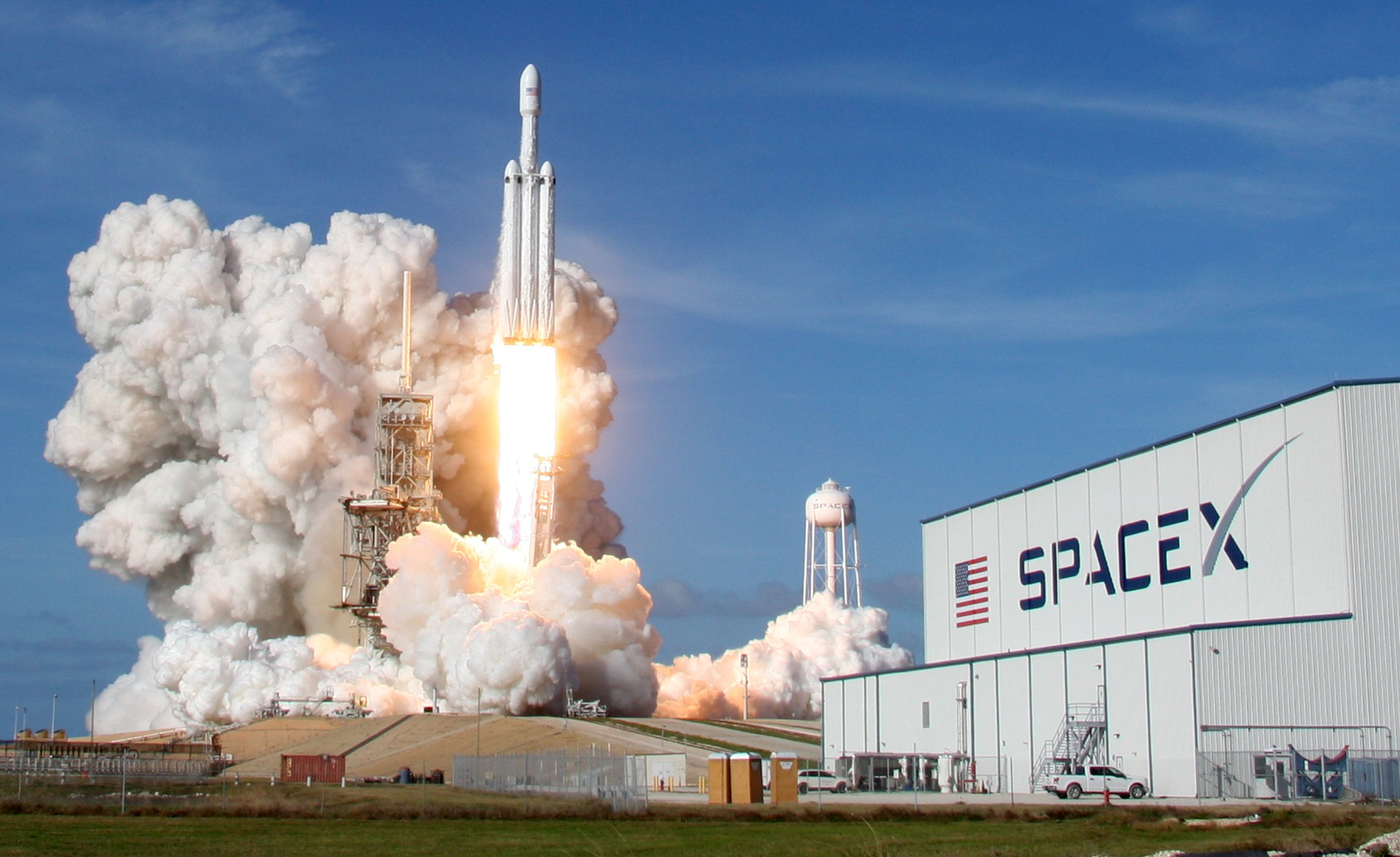 A SpaceX Falcon Heavy rocket lifts off from the Kennedy Space Center in Cape Canaveral